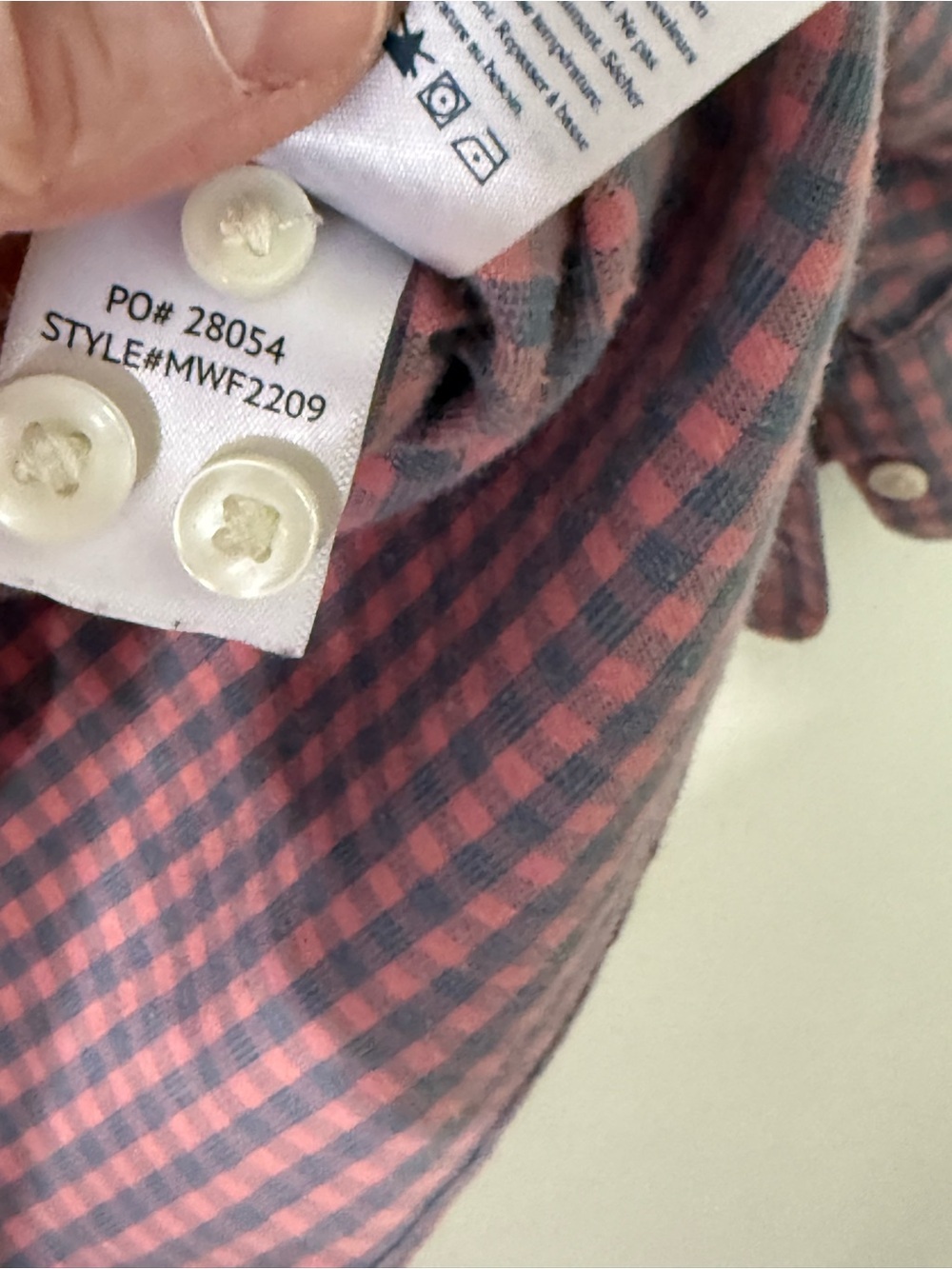 Faherty Pink and Blue Gingham Button-Down Shirt medium - Picture 4 of 8